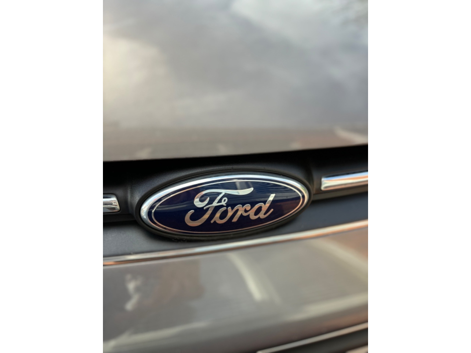 Ford C-Max 1.0 ZETEC ECOBOOST 125PS 5DR — thumbnail 2