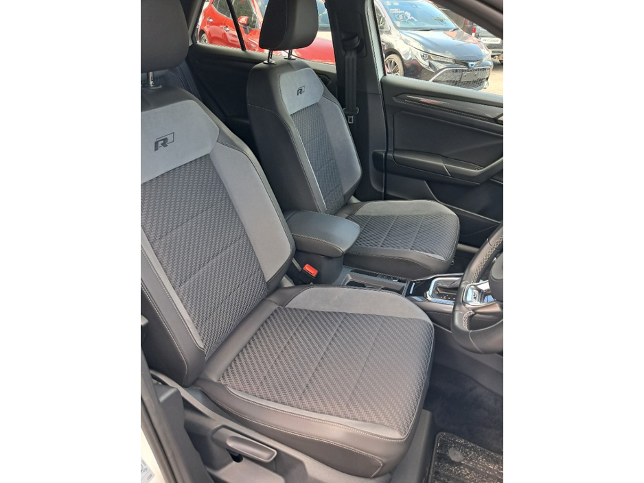 2021 Volkswagen T-Roc 2L Diesel For Sale Images