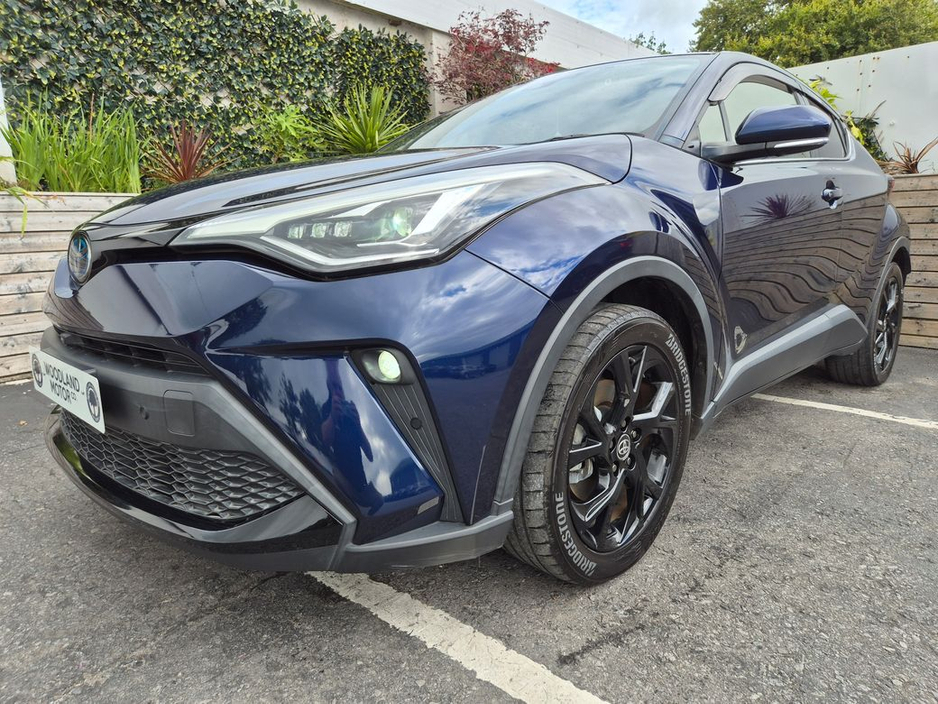 Toyota C-HR 1.8 HYBRID / SOL G-PACK NERO EDITION / TAX €170