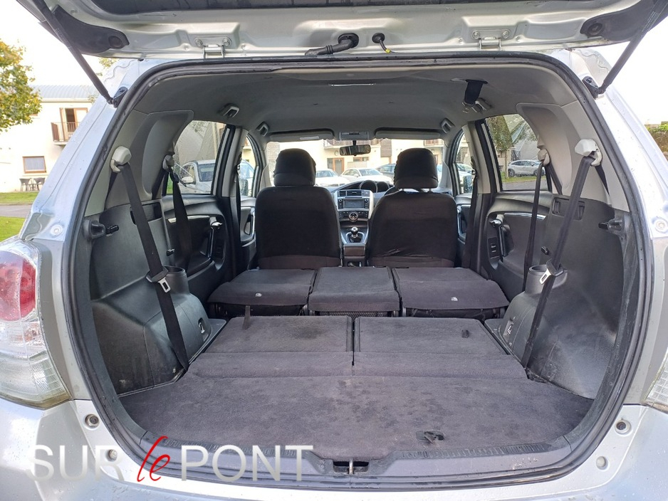 2015 Toyota Verso 1.6L Diesel For Sale Images