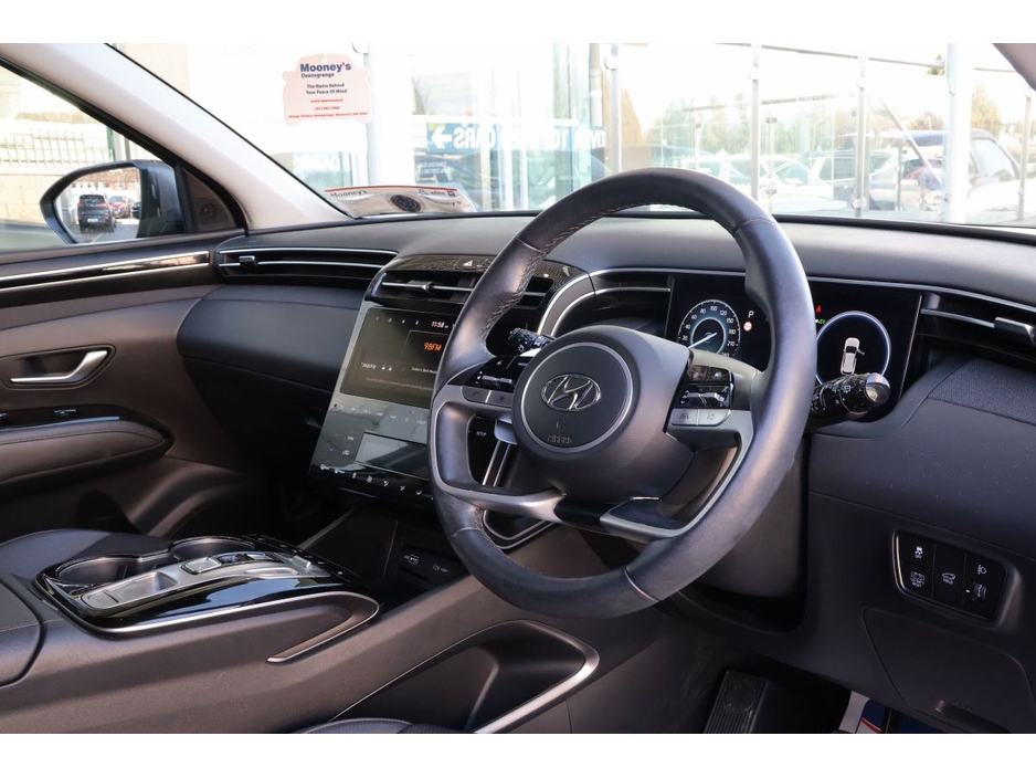 Hyundai Tucson 2WD Executive Plus HEV Auto w.2 Tone Roof — thumbnail 13
