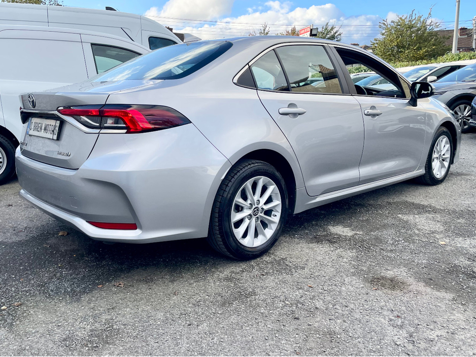 2022 Toyota Corolla 1.8L Petrol Hybrid For Sale Images