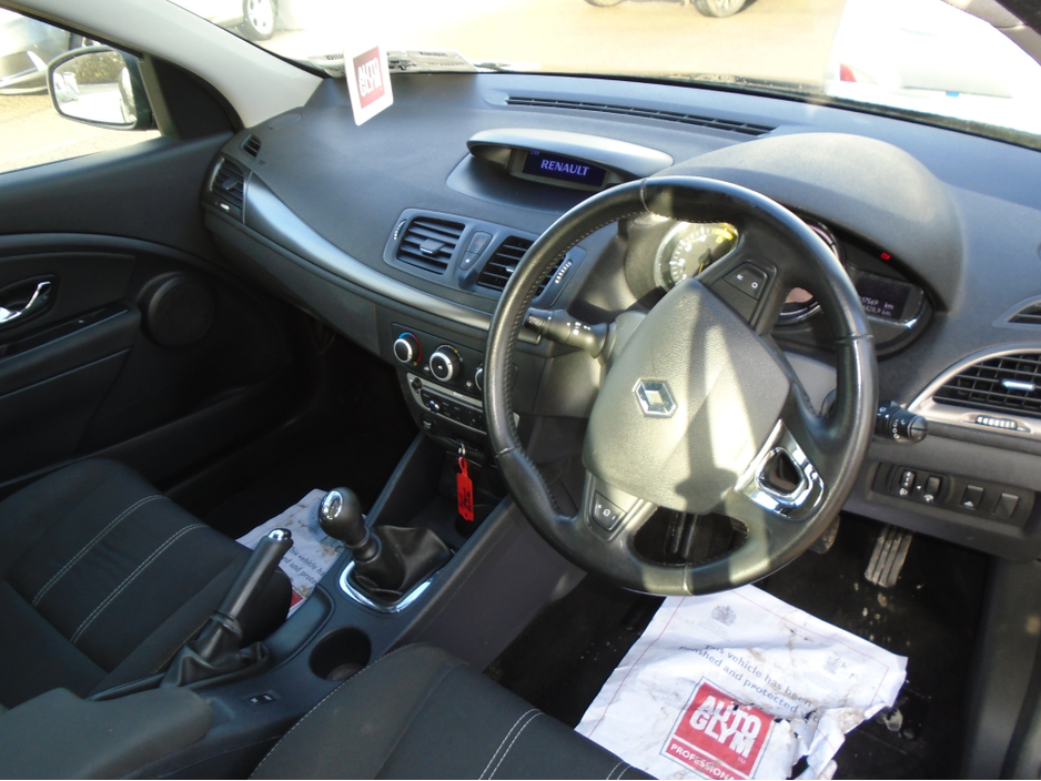 2014 Renault Grand Megane 1.5L Diesel For Sale Images