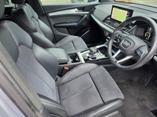 2022 Audi Q5 2L Petrol Plug-in Hybrid For Sale Images