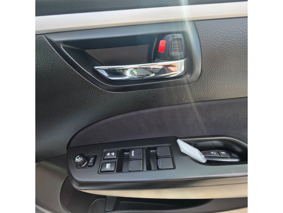 Suzuki Swift 1.2 GL — thumbnail 15