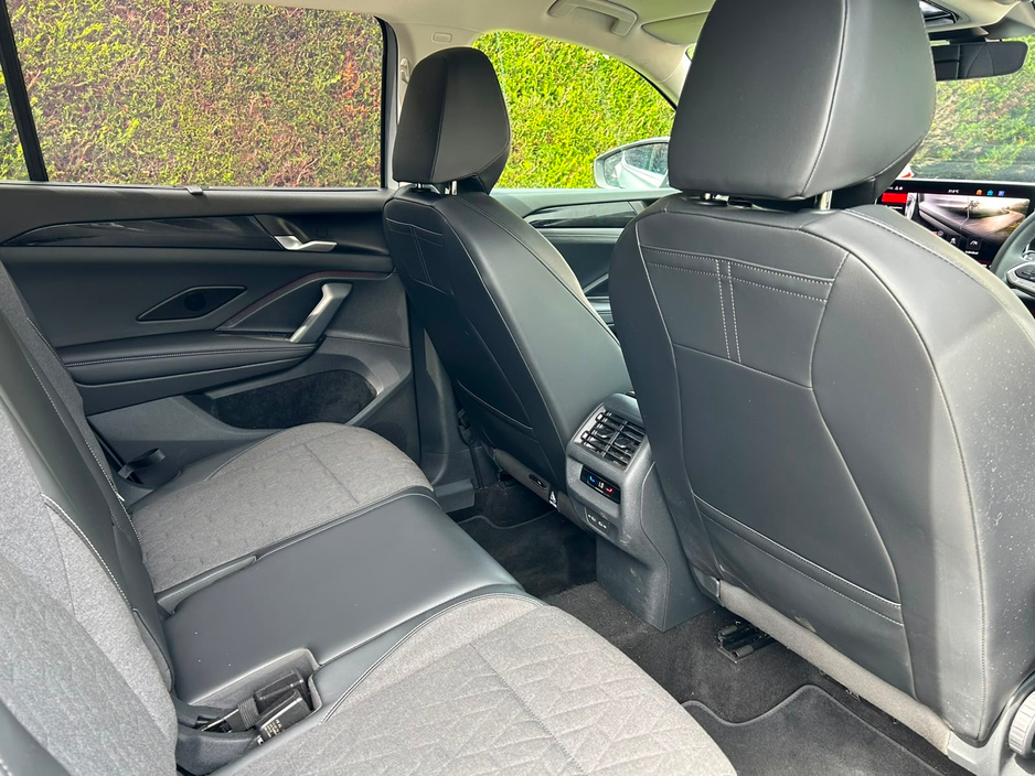 2025 Volkswagen Tayron 2L Diesel For Sale Images