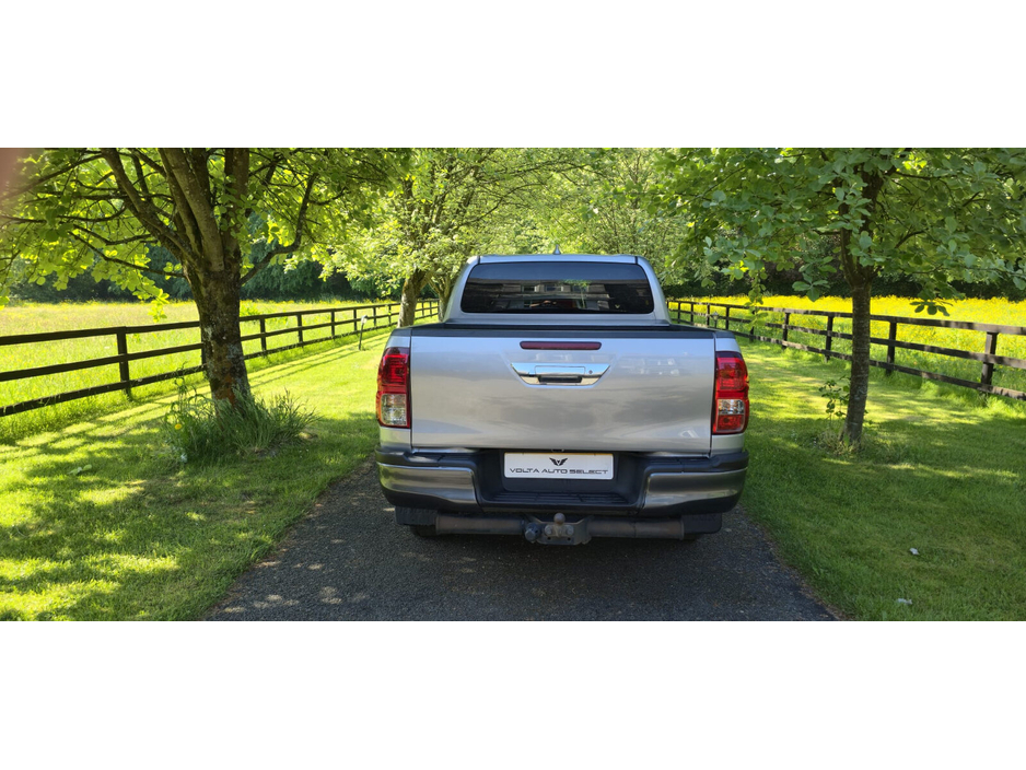 2023 Toyota Hilux 2.4L Diesel For Sale Images
