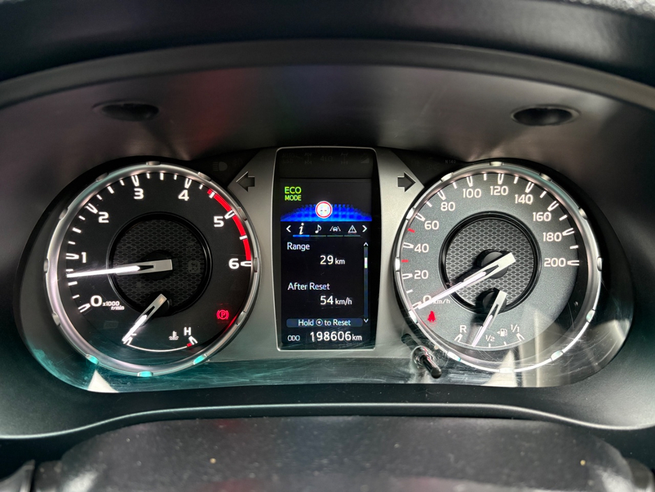 2021 Toyota Hilux 2.4L Diesel For Sale Images