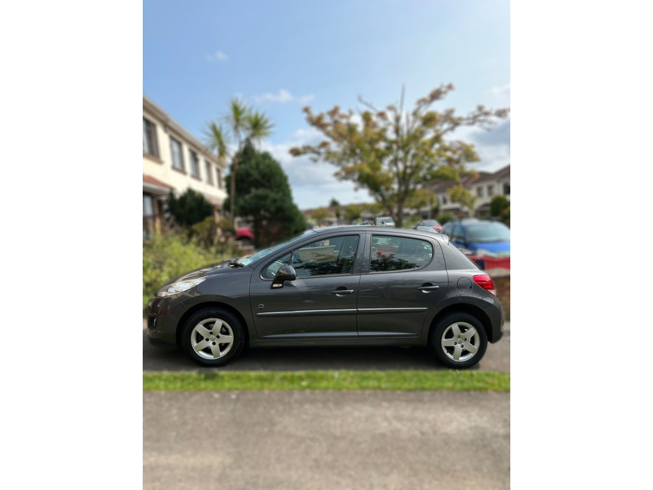 Peugeot 207 ENVY 1.4 16V 5DR 1.5 — thumbnail 4