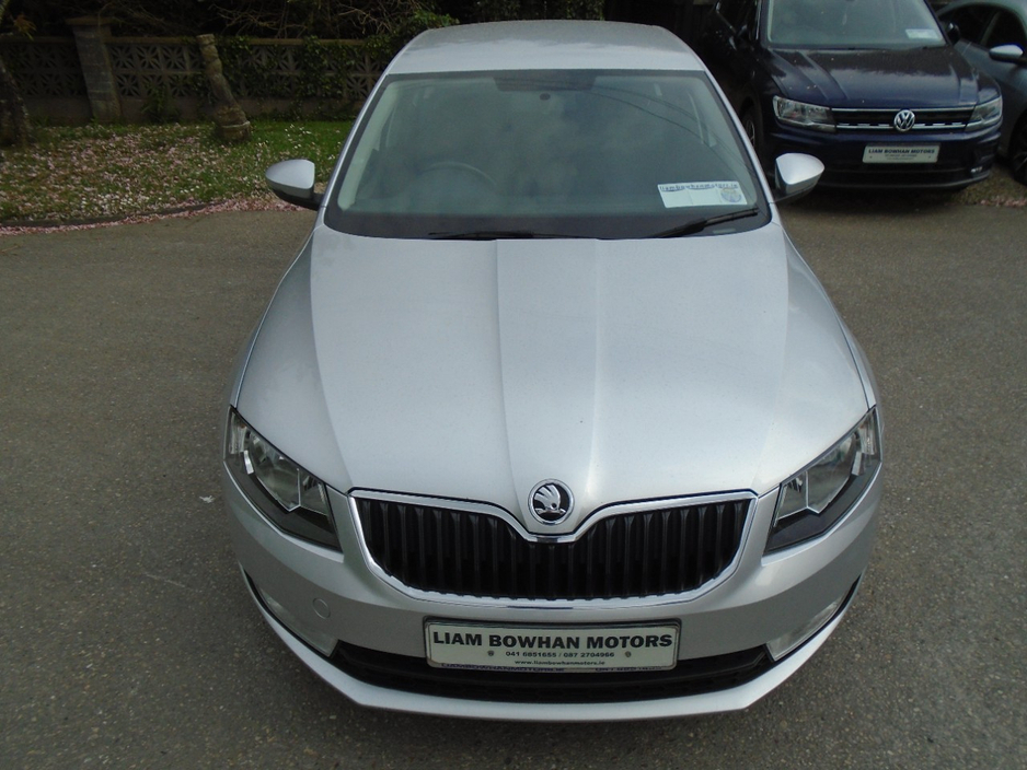 2017 Skoda Octavia 1.6L Diesel For Sale Images