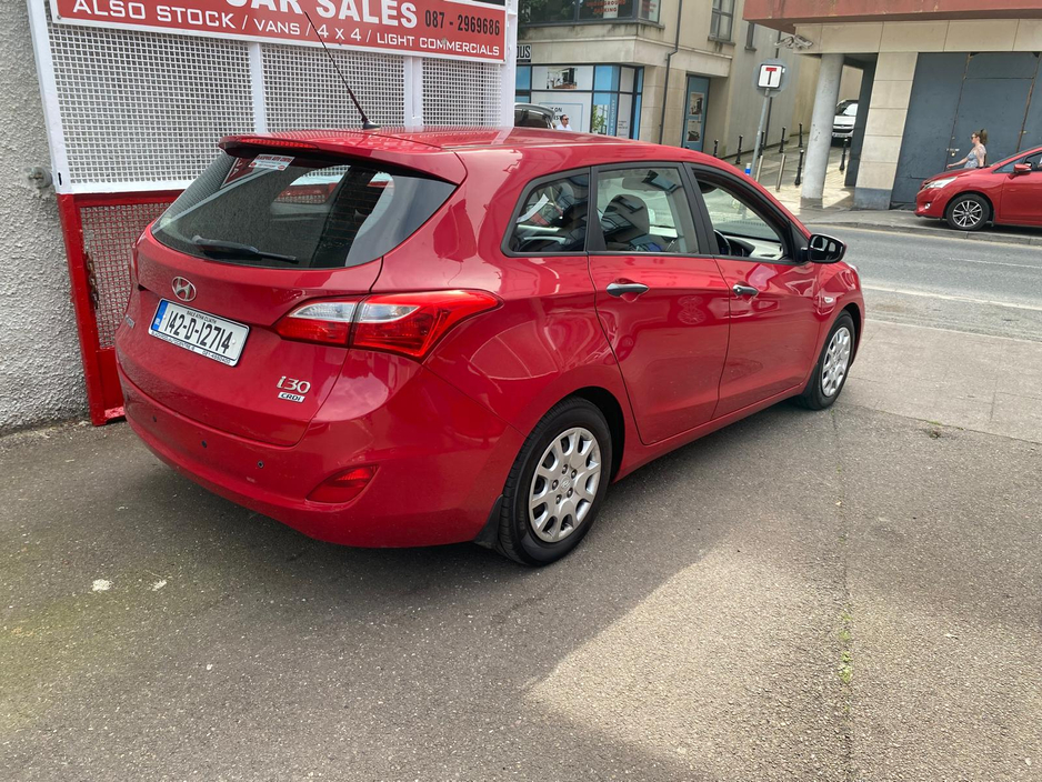 2014 Hyundai i30 1.6L Diesel For Sale Images
