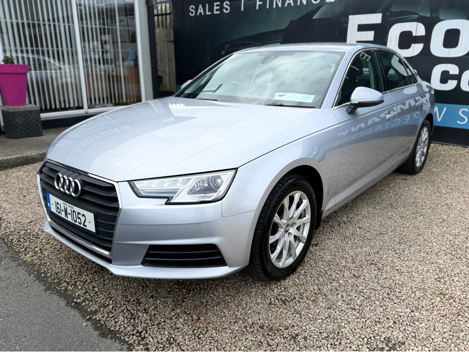 Audi A4 1.4 TFSI 150 ULTRA - 4 DOOR - SUPER LOW KMS ! — thumbnail 3