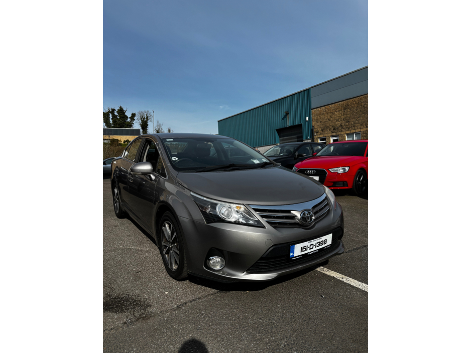2015 Toyota Avensis 2L Diesel For Sale Images