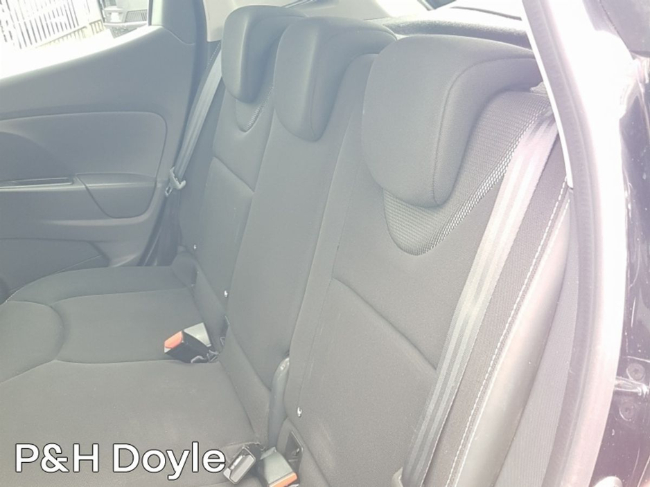2015 Renault Clio 1.1L Petrol For Sale Images