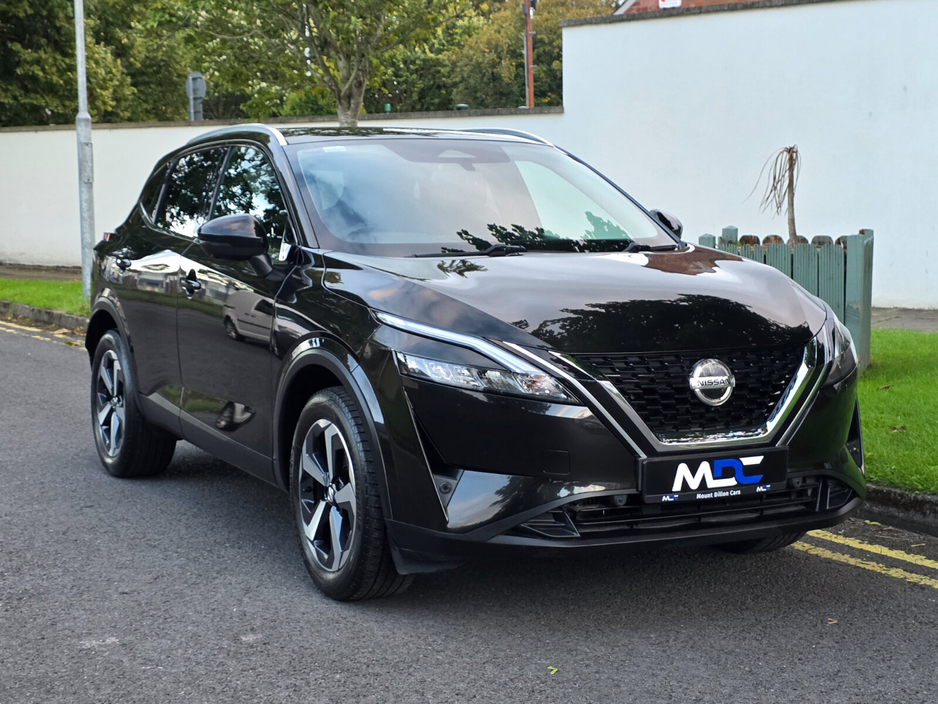 Nissan Qashqai 1.3 PET MILD HYBRID SV PREMIUM — thumbnail 4