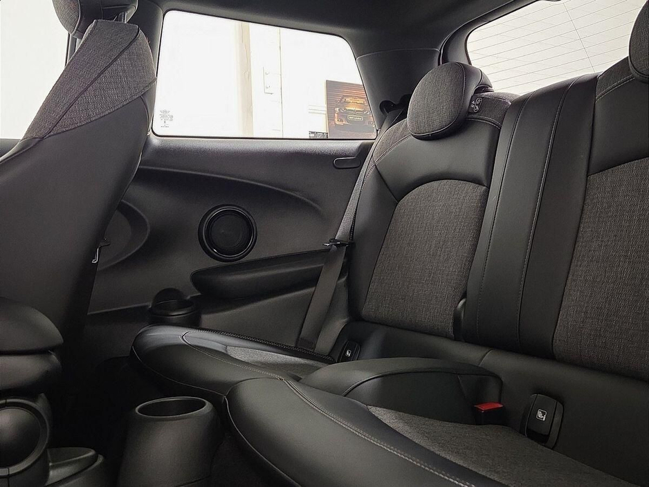2023 MINI Hatch 0L Electric For Sale Images