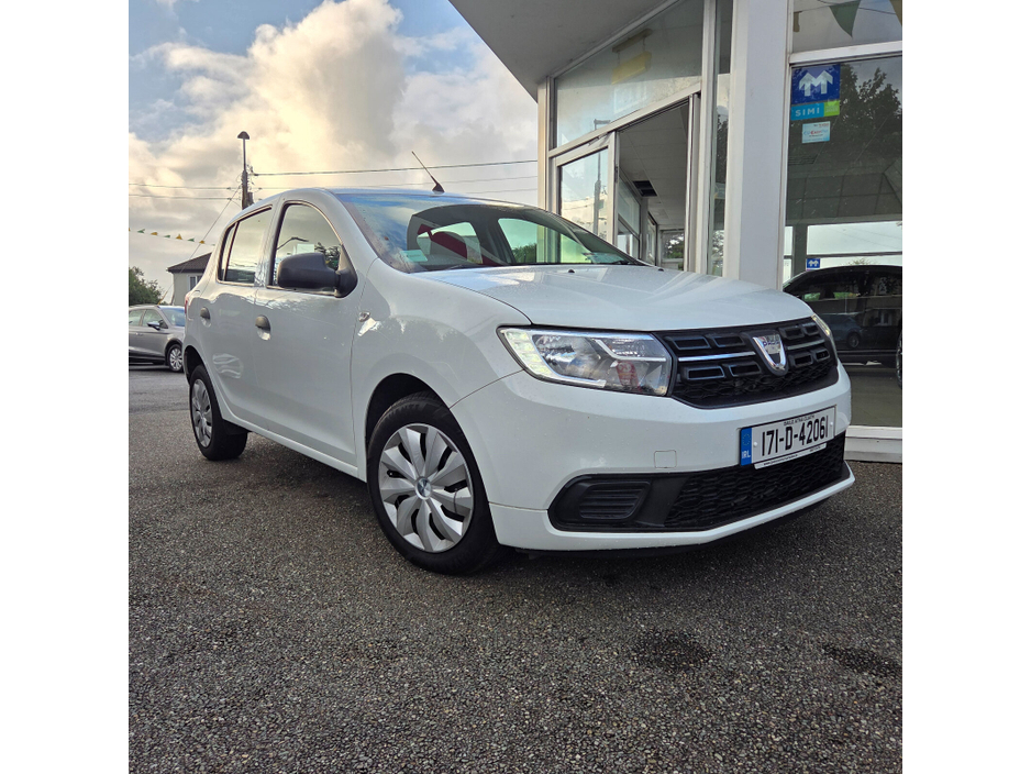 2017 Dacia Sandero For Sale Images