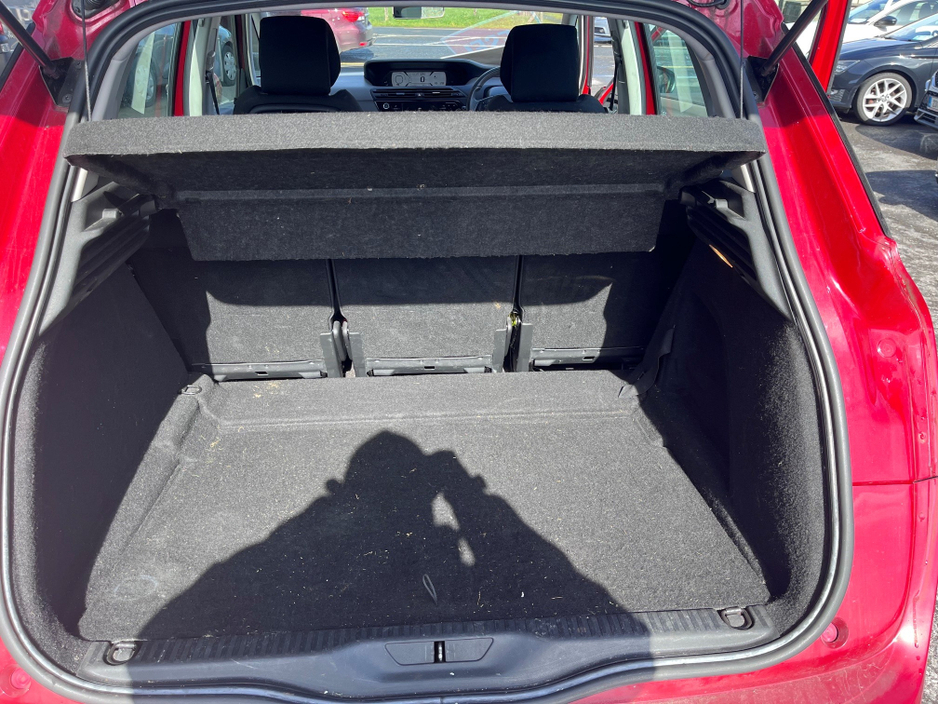 2014 Citroen C4 Picasso 1.6L Diesel For Sale Images
