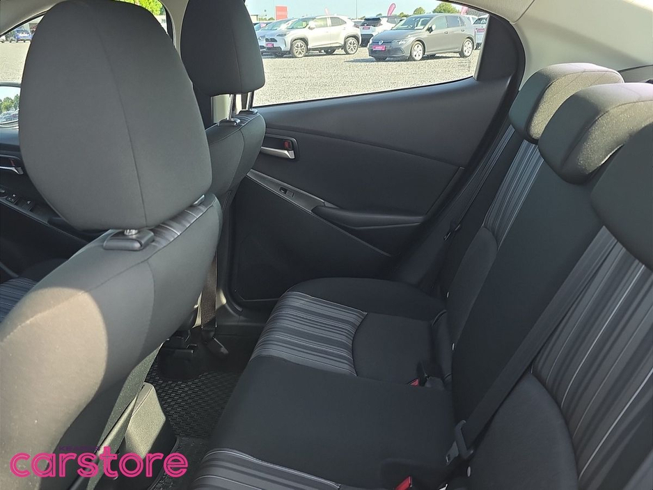 Mazda Demio Mazda 2 Saloon — thumbnail 10