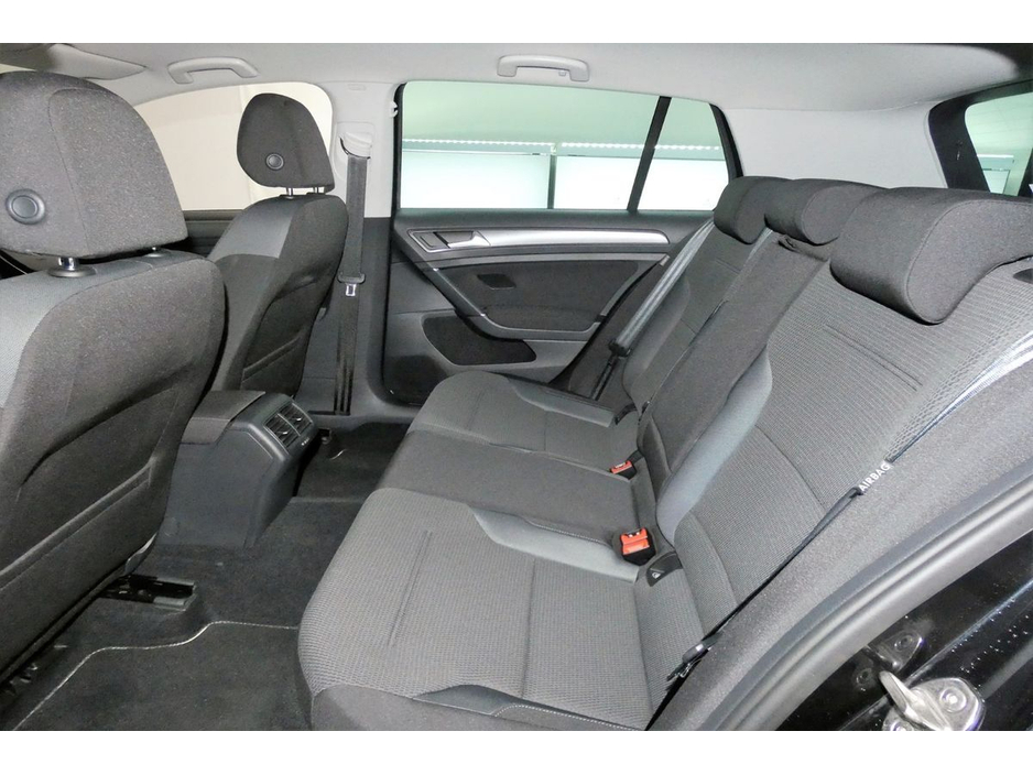 Volkswagen Golf 1.2 TSI MK7.5 DSG COMFORTLINE *DIG DASH*REVERSE CAM*PARK SENSORS* — thumbnail 16