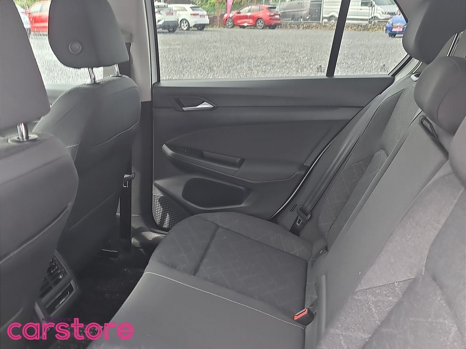 Volkswagen Golf eTSI Active — thumbnail 10