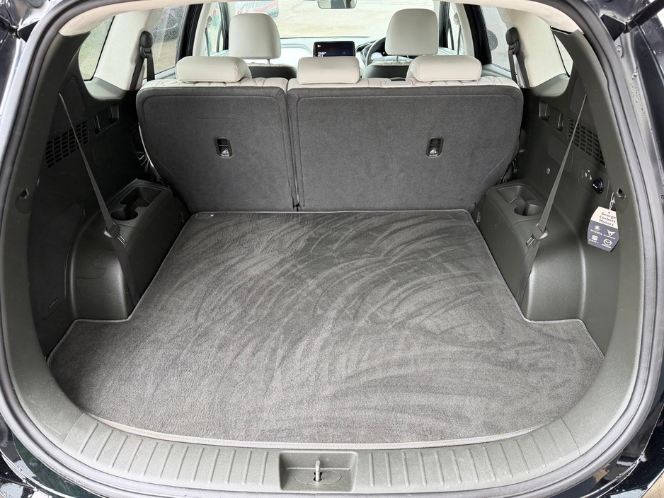 2022 Hyundai Santa Fe 2.2L Diesel For Sale Images