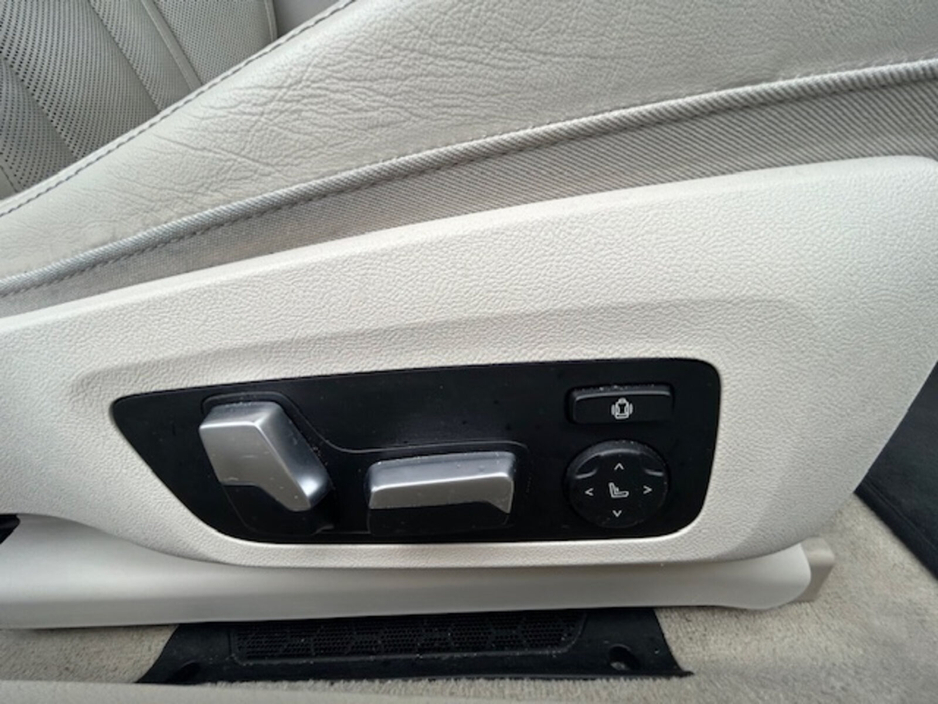 2019 BMW 8 Series 3L Diesel For Sale Images