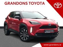 Toyota Yaris Cross LUNA SPORT - GRANDONS