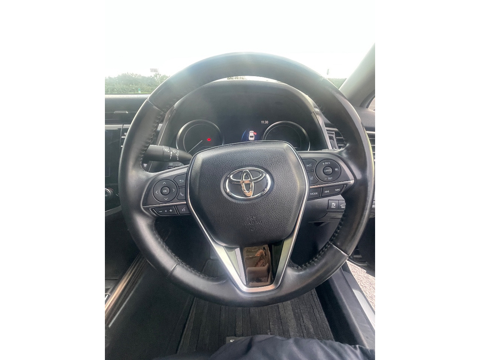 2019 Toyota Camry 2.5L Petrol Hybrid For Sale Images