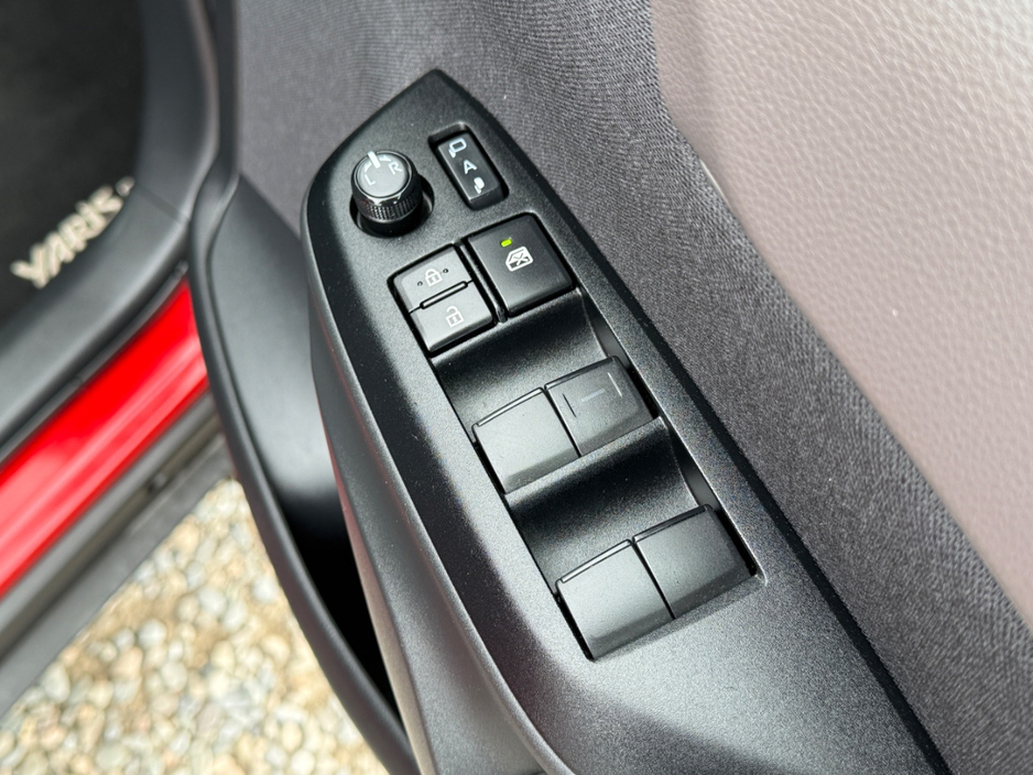 2024 Toyota Yaris Cross 1.5L Petrol Hybrid For Sale Images