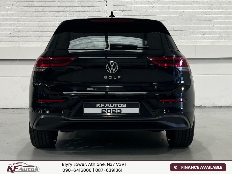 2023 Volkswagen Golf 2L Diesel For Sale Images