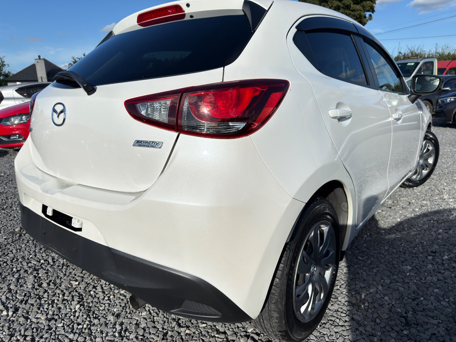 Mazda Demio 1.3 Petrol Automatic Low Km — thumbnail 5