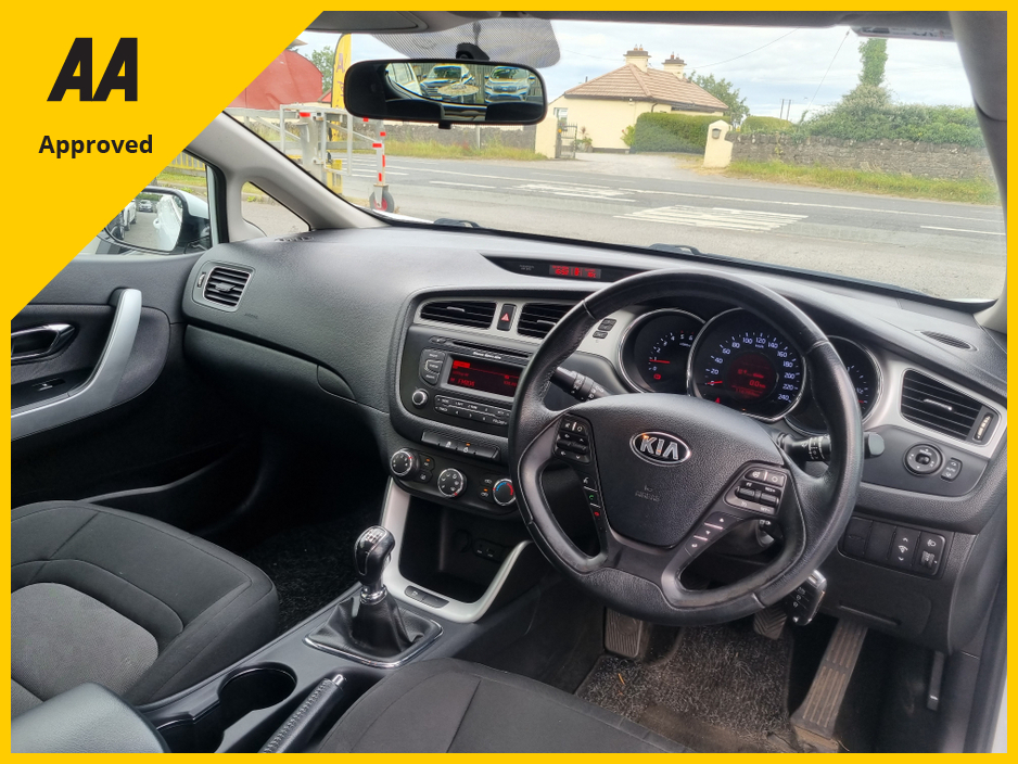 2015 Kia Ceed 1.6L Diesel For Sale Images