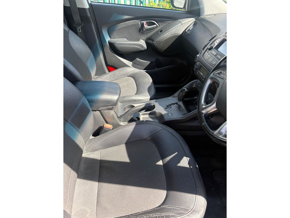 2015 Hyundai ix35 2L Diesel For Sale Images