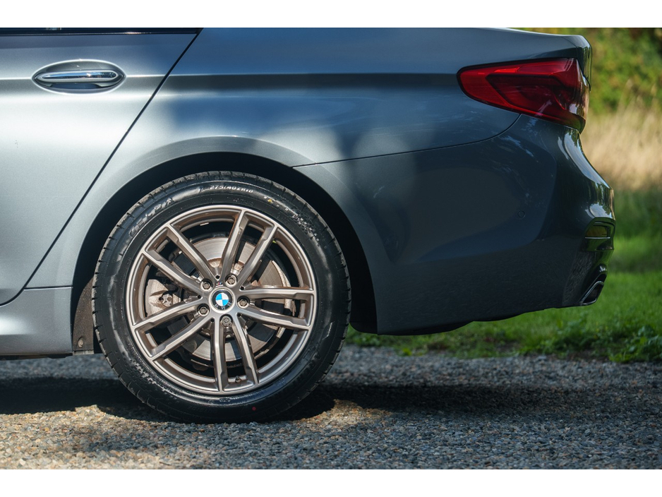 2018 BMW 5 Series 2L Petrol For Sale Images
