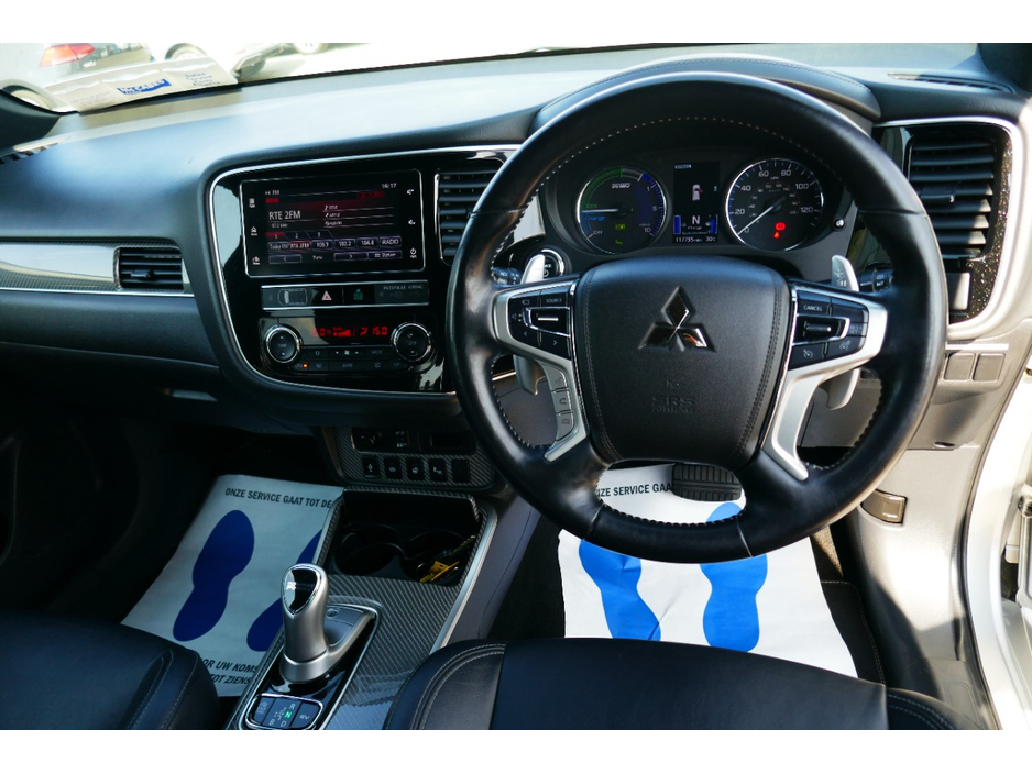 2019 Mitsubishi Outlander 2.4L Petrol Plug-in Hybrid For Sale Images