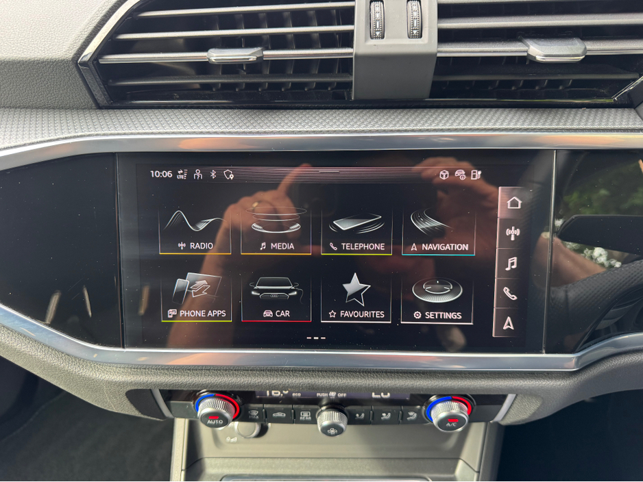 2023 Audi Q3 1.4L Petrol Plug-in Hybrid For Sale Images