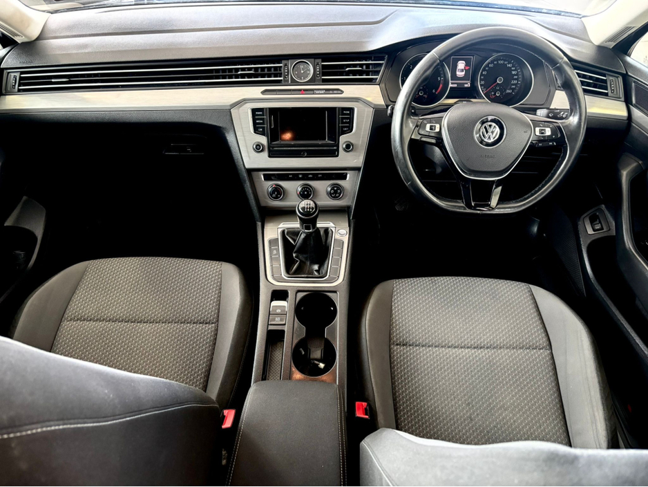 2016 Volkswagen Passat 1.6L Diesel For Sale Images