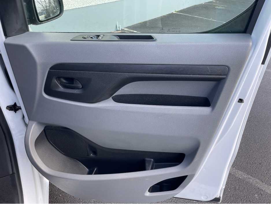 2022 Citroen Dispatch 1.5L Diesel For Sale Images