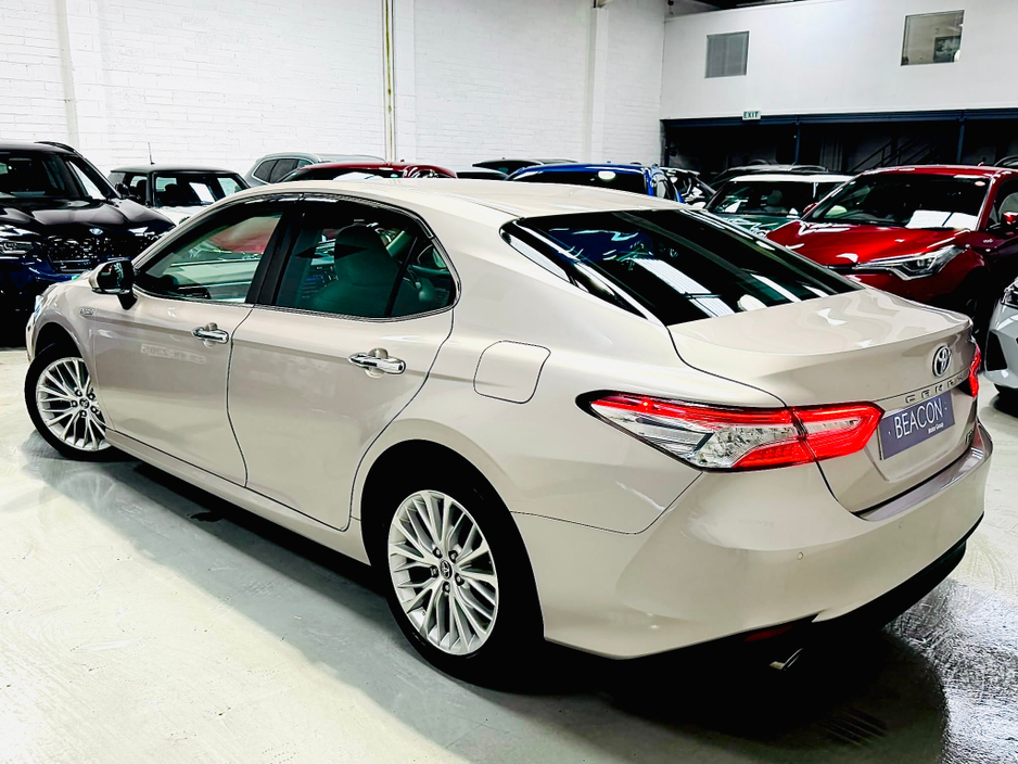 2019 Toyota Camry 2.5L Petrol Hybrid For Sale Images