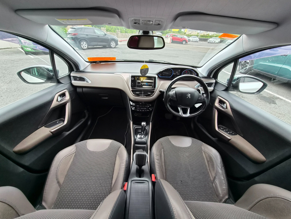 Peugeot 2008 — thumbnail 10