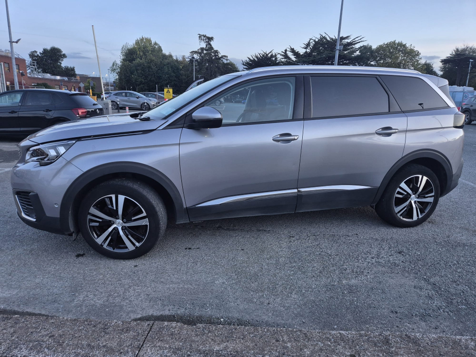 2018 Peugeot 5008