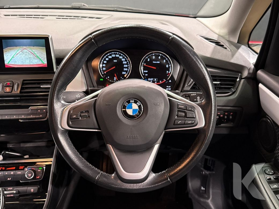 BMW 2 Series 1.5 AUTOMATIC - FACTORY ALLOY WHEELS - REVERSE CAMERA — thumbnail 14