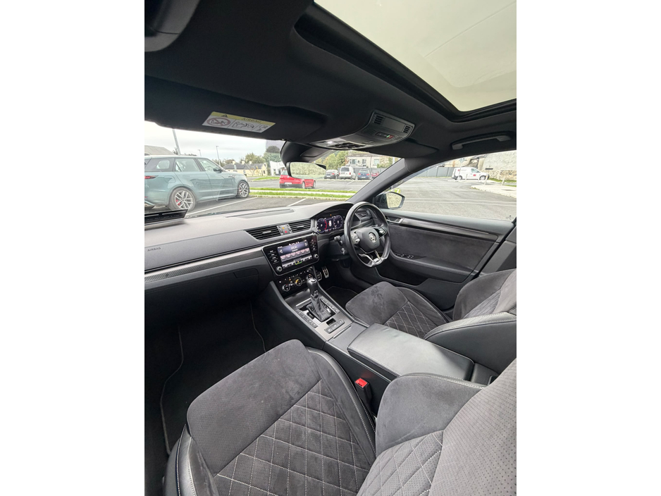 2022 Skoda Superb 2L Diesel For Sale Images