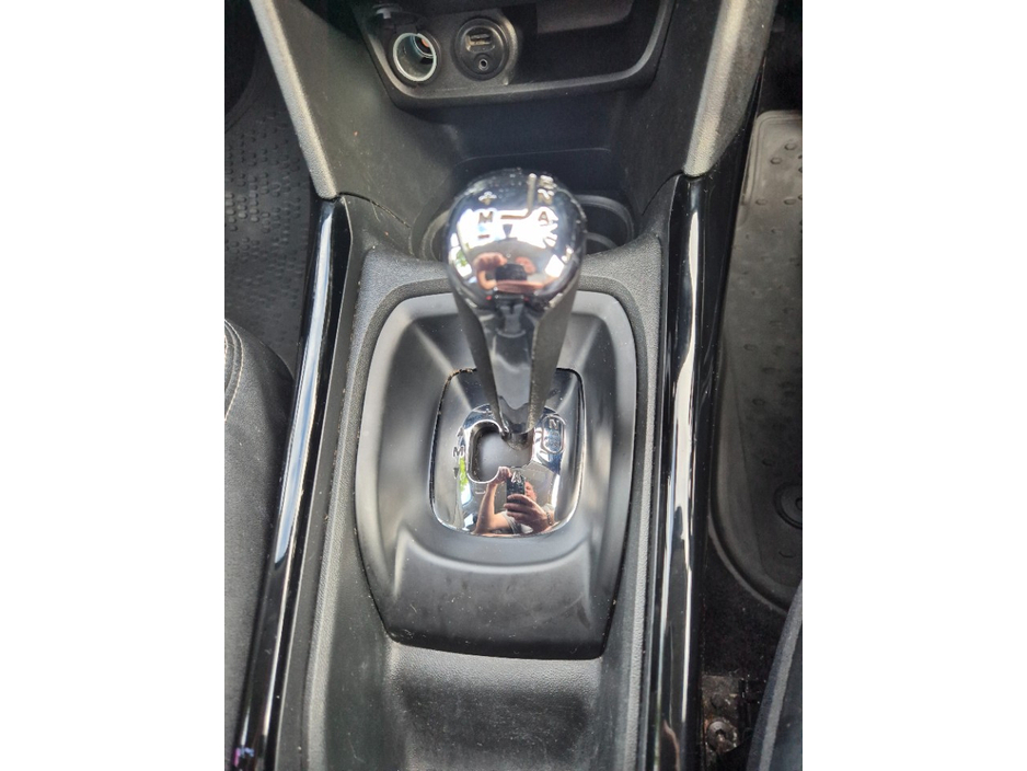 Peugeot 2008 1.6 E-HDI ALLURE EGC 5DR AUTO — thumbnail 9