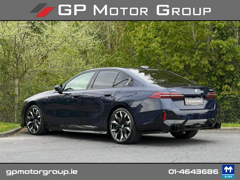 2024 BMW 5 Series 3L Petrol Plug-in Hybrid For Sale Images