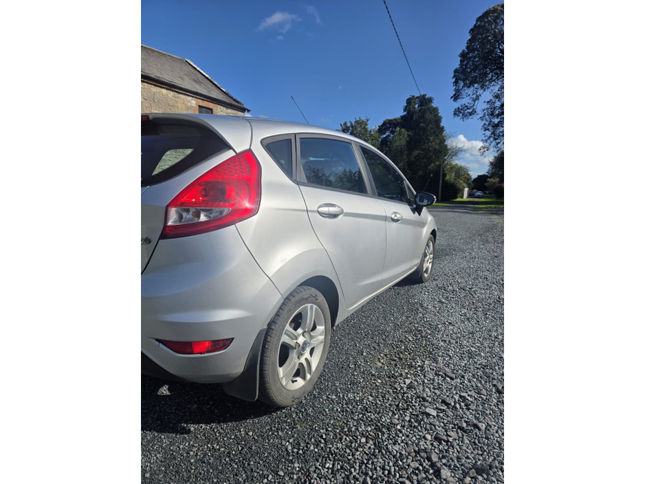 Ford Fiesta 1.25 82 PS Style — thumbnail 5