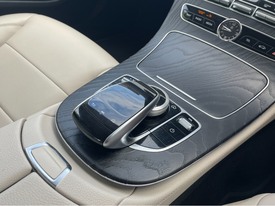 2019 Mercedes-Benz E Class 2.0L Diesel For Sale Images