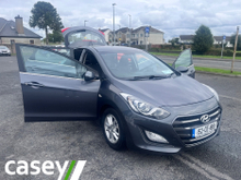 2015 Hyundai i30 1.6L Diesel For Sale Images