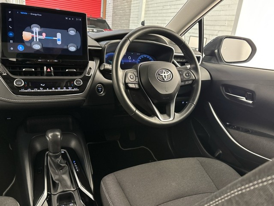 Toyota Corolla LUNA SALOON 4DR AUTO — thumbnail 9